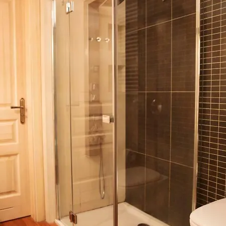 شقة 75m2 Kopernik Z Widokiem Na Jasna Gore تشينستوخوفا