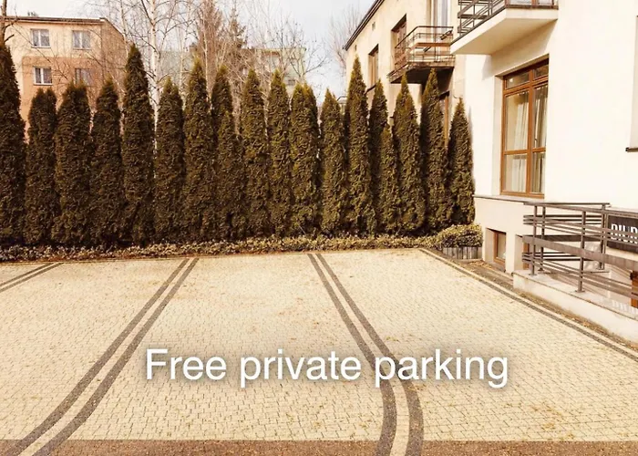 75m2 Kopernik Z Widokiem Na Jasna Gore צ'סטוצ'ובה