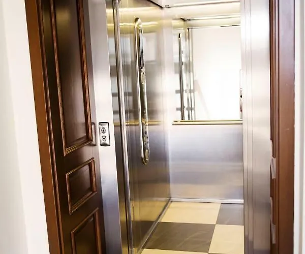 75m2 Kopernik Z Widokiem Na Jasna Gore דירה