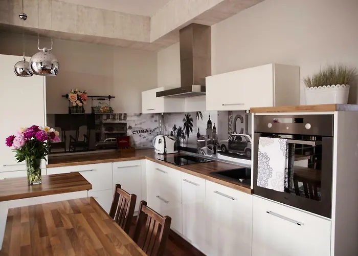 דירה 75m2 Kopernik Z Widokiem Na Jasna Gore צ'סטוצ'ובה